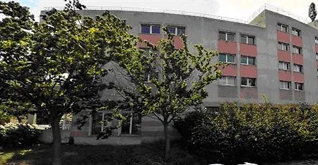 L'eolienne Aparthotel 2*