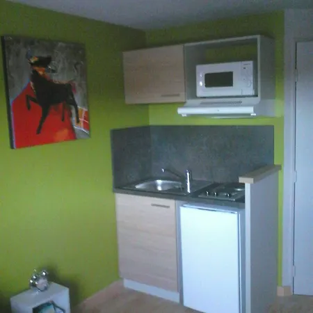 L'eolienne Aparthotel 2*